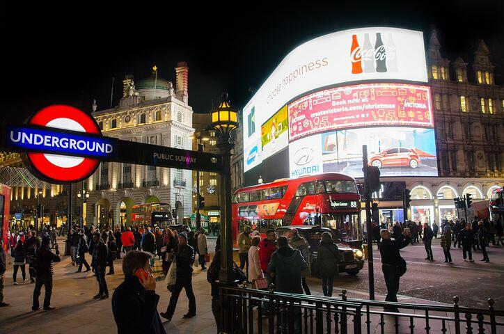 A century of growth: latest UK population projections